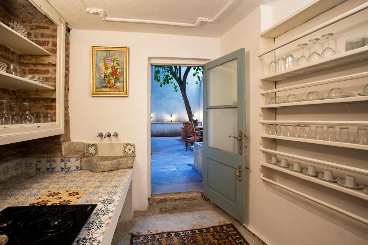 Mansion With Lemon Tree Apartman İzmir Kültér fotó