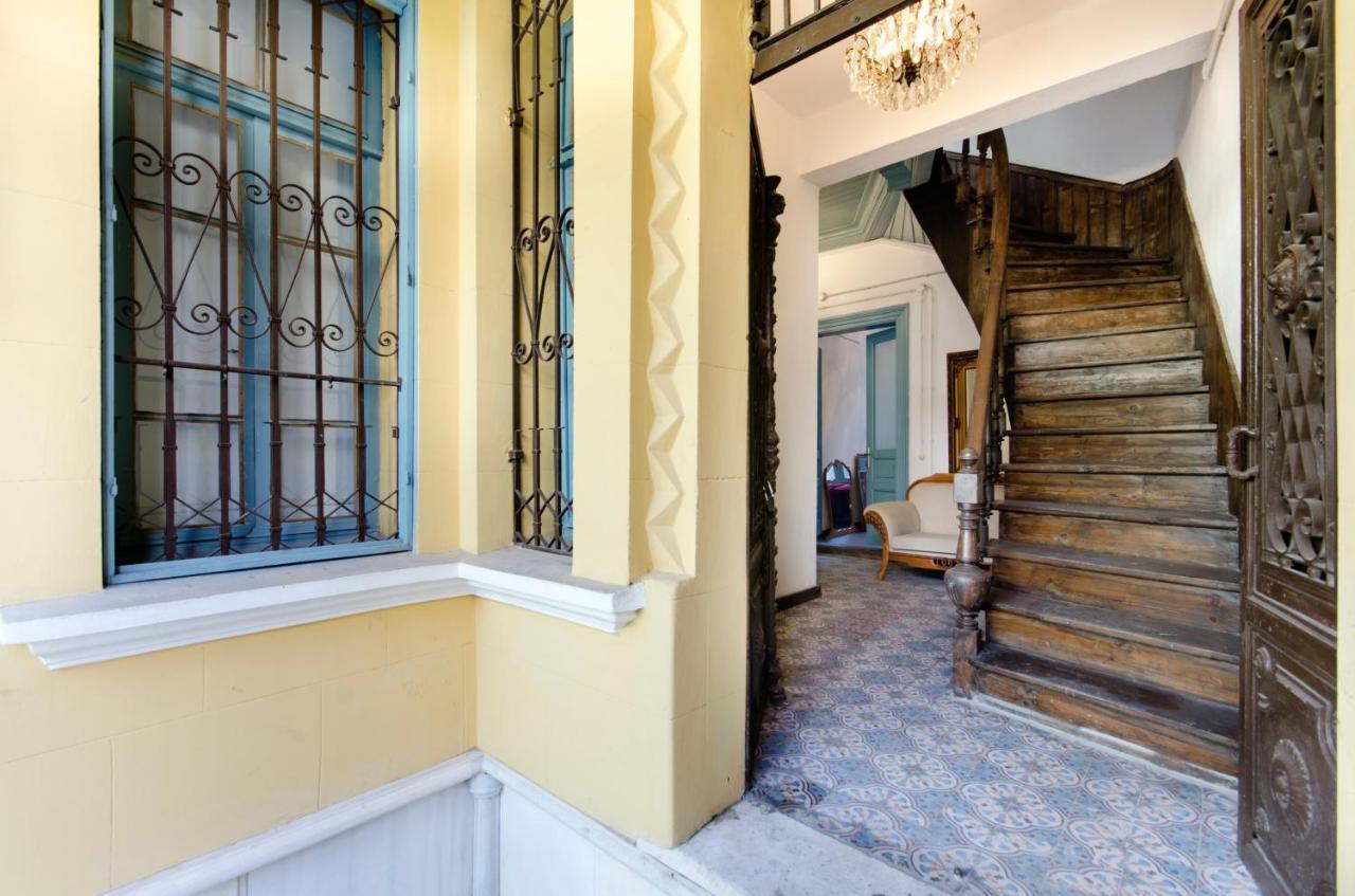 Mansion With Lemon Tree Apartman İzmir Kültér fotó